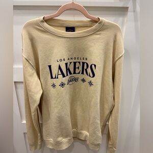 Los Angeles Lakers Butter Yellow Holiday Crewneck Sweatshirt Size XL
